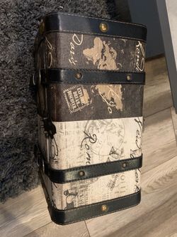 Storage box