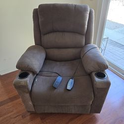 FREE LIFT Recliner