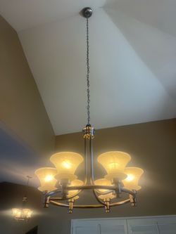 Chandeliers & wall sconce