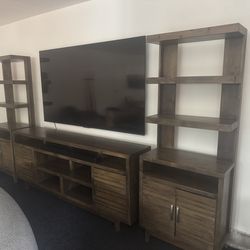 Solid wood Entertainment center