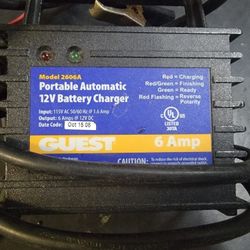 Portable 12 V Battery Charger 