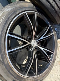 20” 4 wheels & tires. 5x120 honda pilot