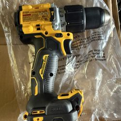 DeWALT DCD806B 20V XR 1/2" Brushless Hammer Drill/Driver (TOOL ONLY) - D22-b1