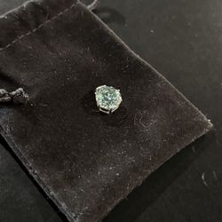 4 Carat Pendant 
