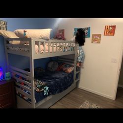 Twin Bunk Beds With Trundle 