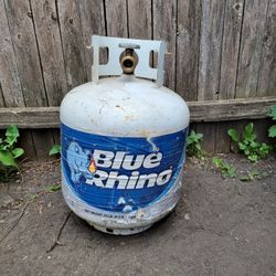 BLUE RHINO HALF FULL PROPANE TANK 