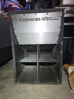 8  Cerwinvega  SL36