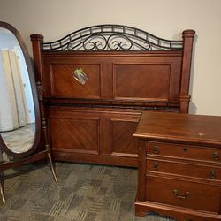 Bed frame, Dresser, Night Stand And Mirror Bundle
