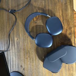 Max headphones