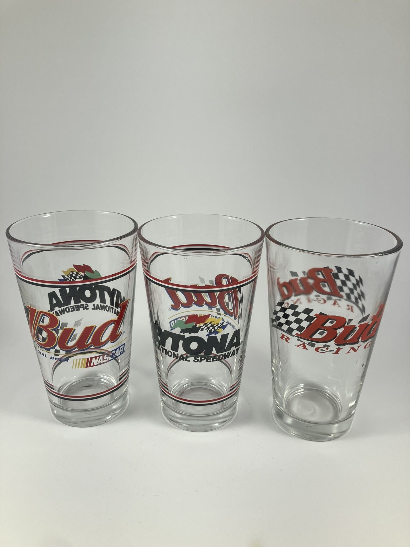 “Lot of 3 Vintage Bud NASCAR / Daytona Speedway Pint Glasses