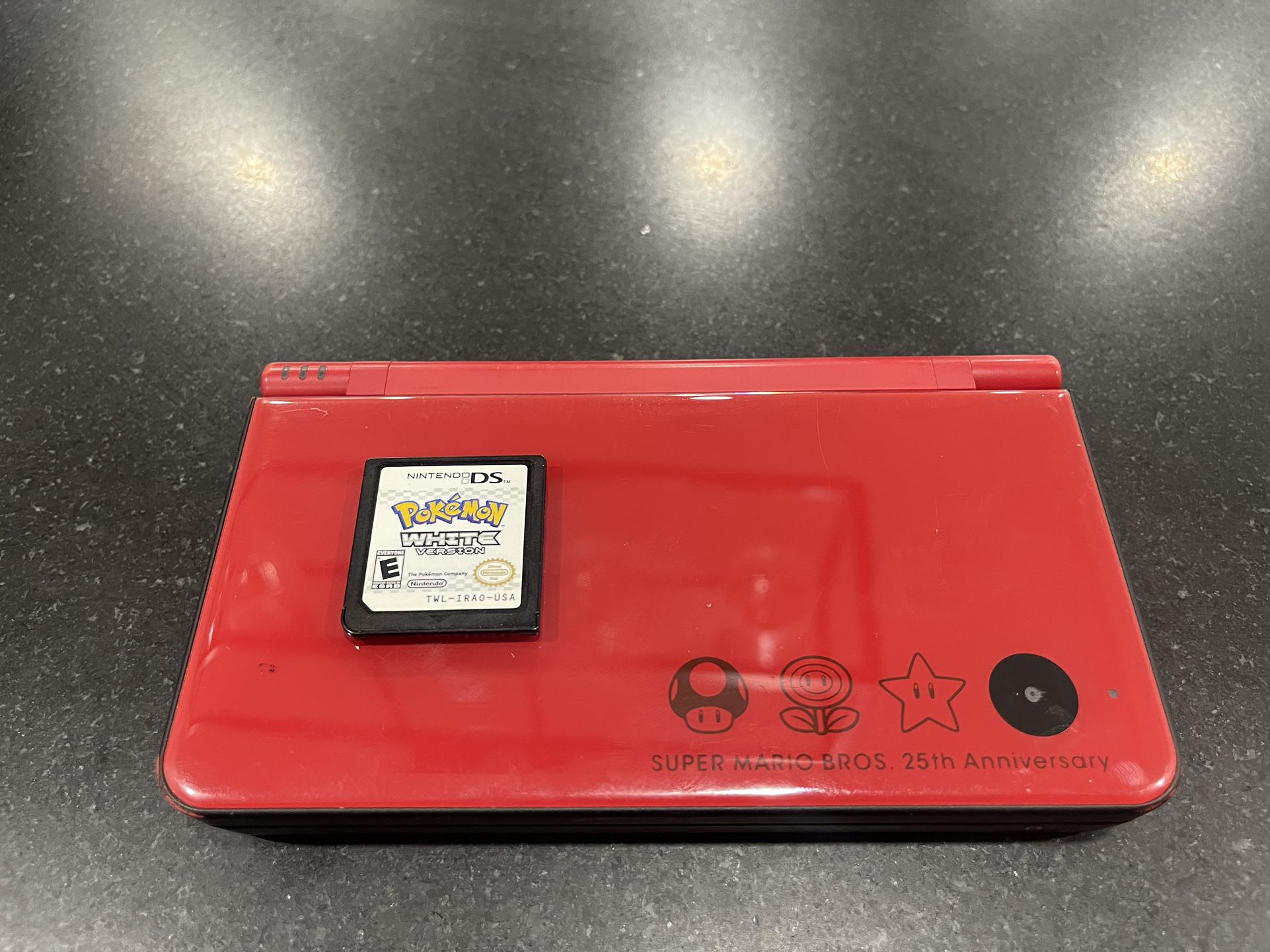 Nintendo DSi XL And Pokemon White 