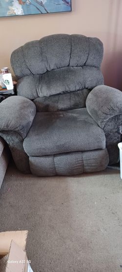 2 Big/Tall Recliners