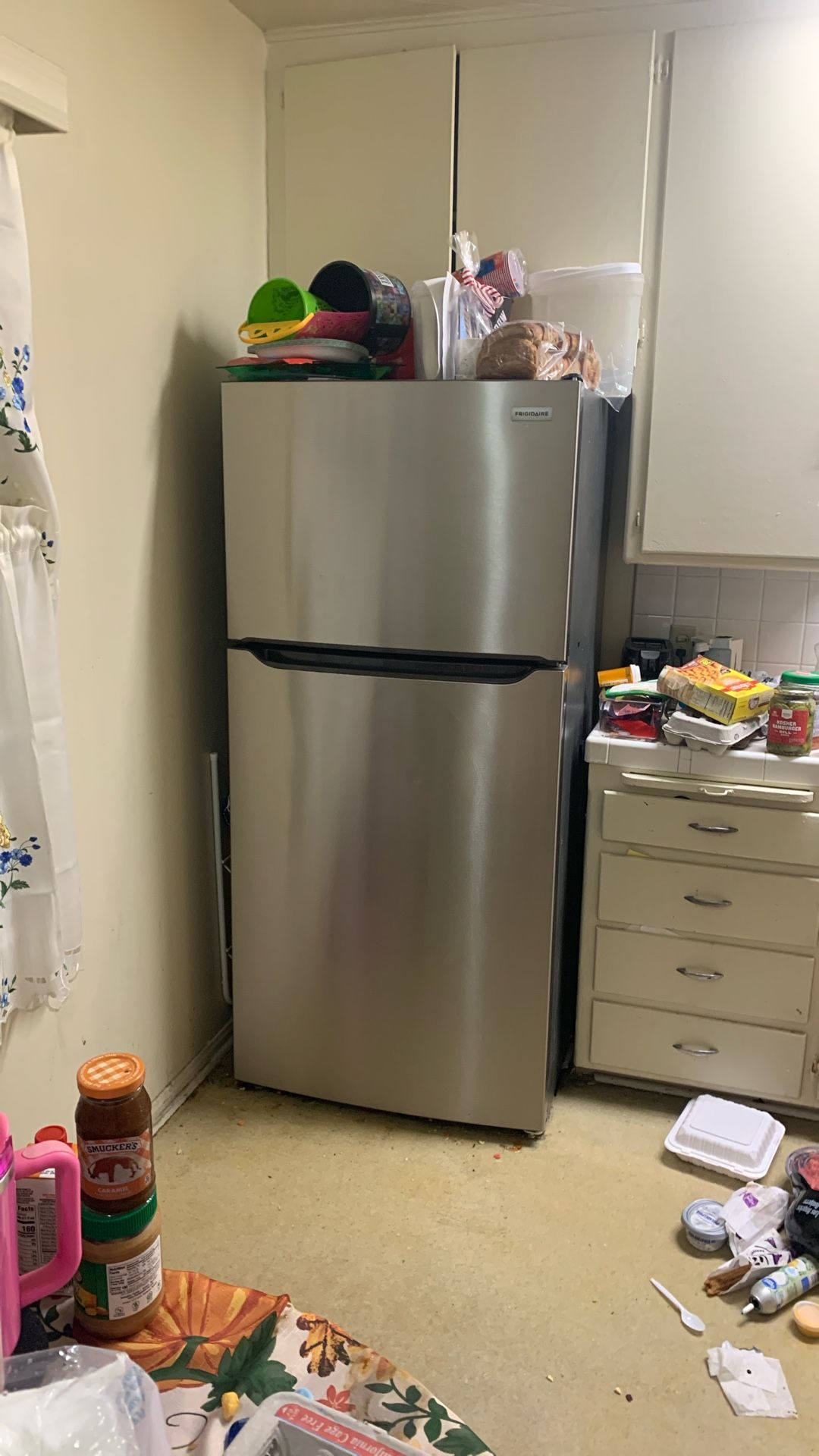 Frigidaire, Refrigerator