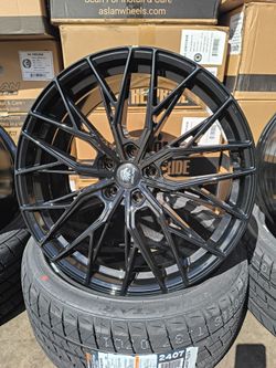 New 20"x8.5 rims, 5x114.3 bolt pattern