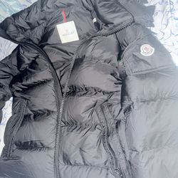Moncler Maya Matte size 2