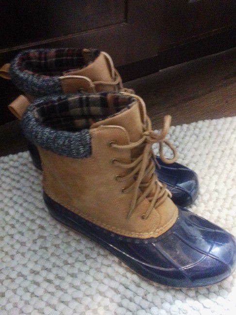 Women's Duck Boots Size 8.5 *Like New In Excellent Condition 