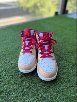 Nike Air Jordan 1 Mid GS Linen Gym Red White Youth Size 7Y sneakers