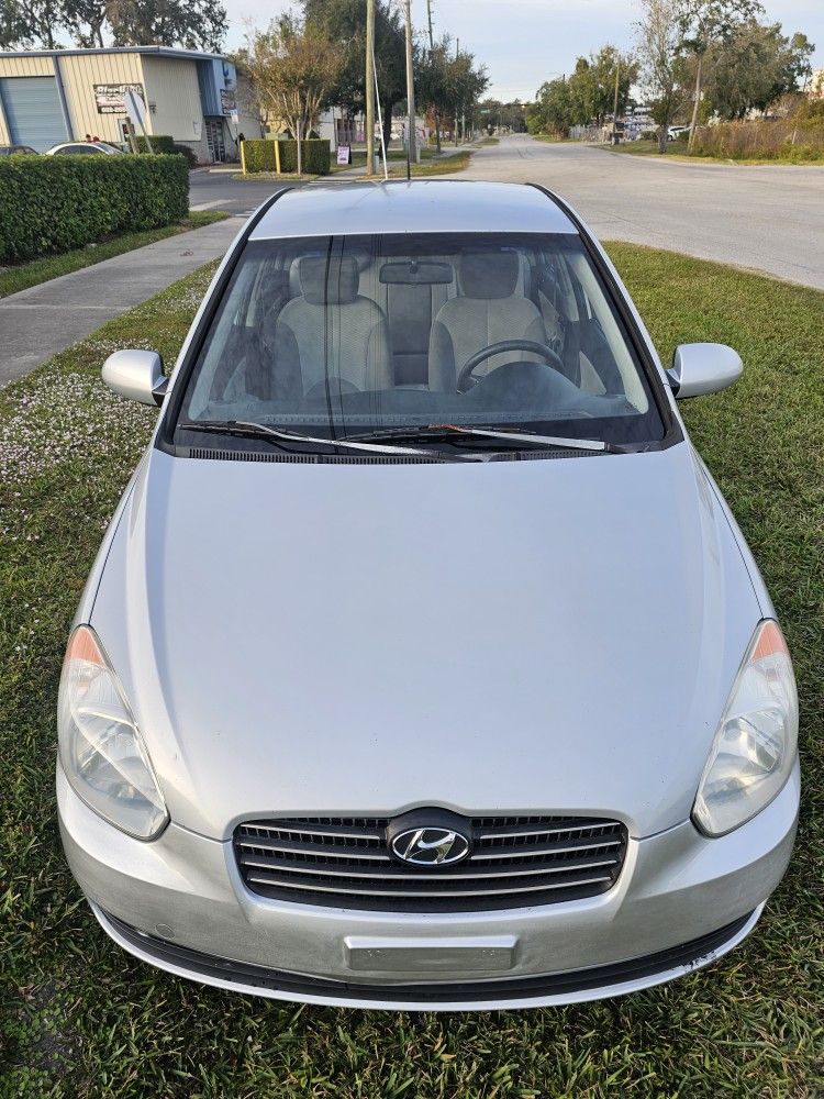 2009 Hyundai Accent