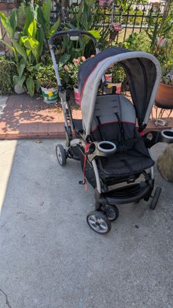 Sit & stand stroller