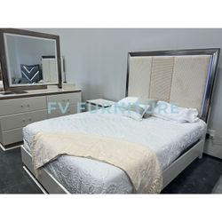 BRAND NEW! 5PCS BEDROOM SET! 3 MONTHLY PAYMENTS! SAME DAY DELIVERY 