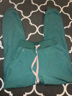 Figs scrubs