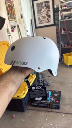Youth skate boarding helmet