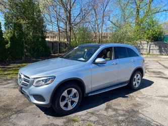2017 Mercedes-Benz GLC 300