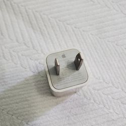 Apple Adapter