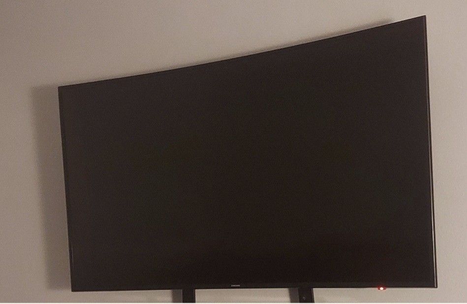 Samsung Curved 55in Smart TV