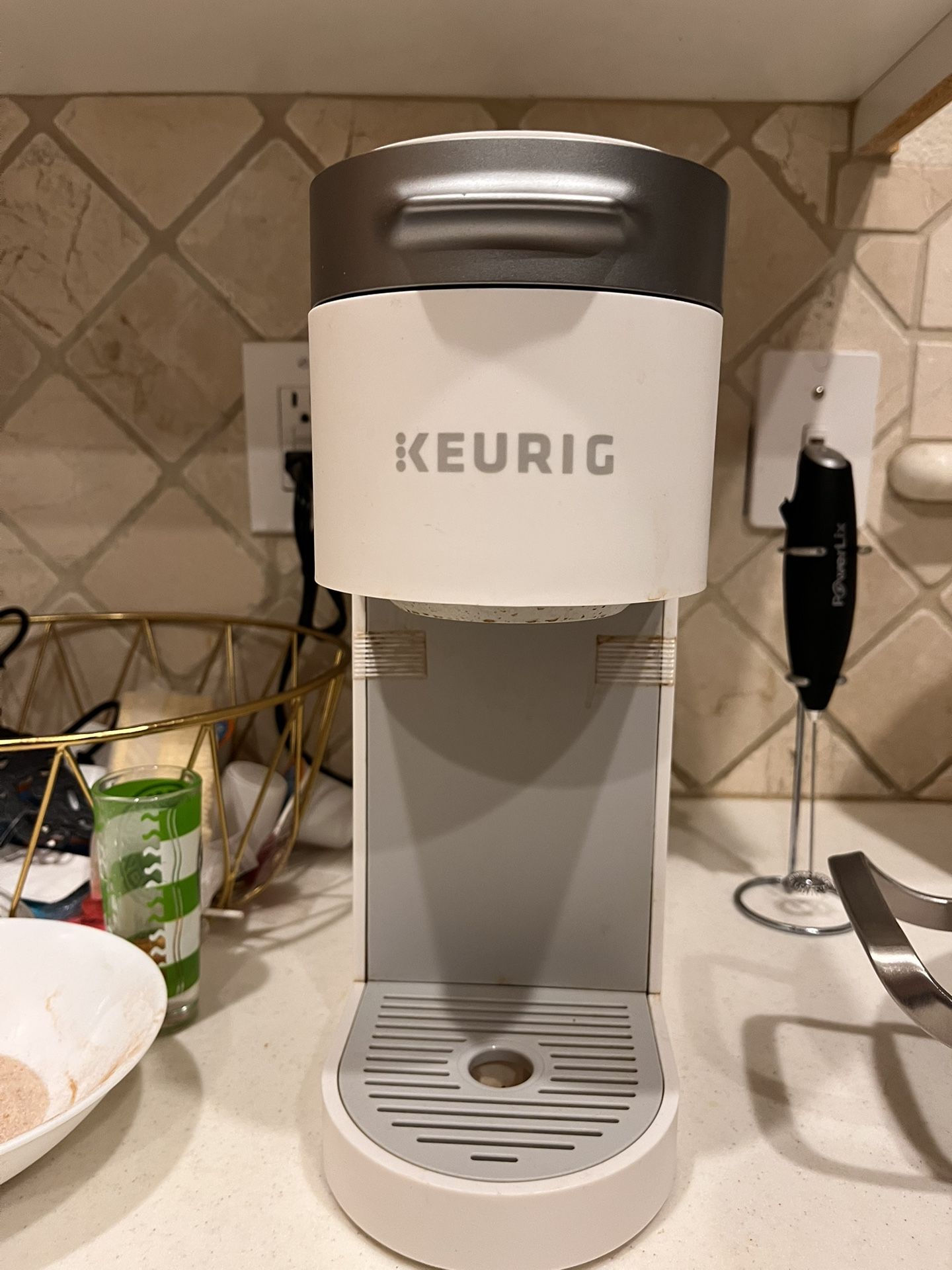 Beautiful White Single Serve Keurig!