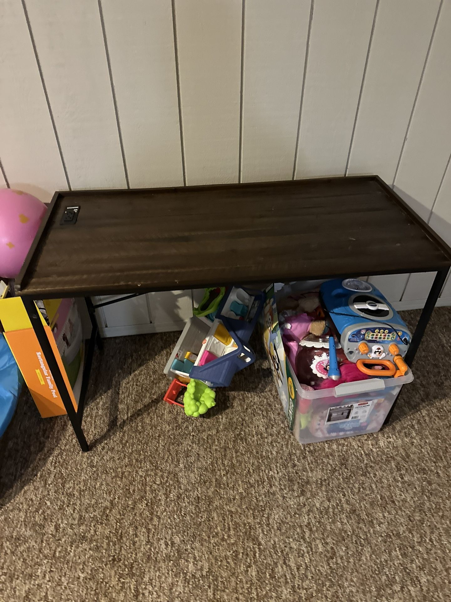 Desk 