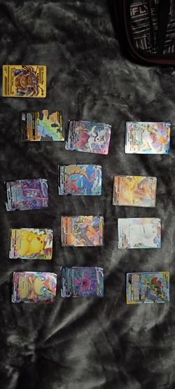 Pokémon Holo & Gold Card Lot (MAKE AN OFFER)