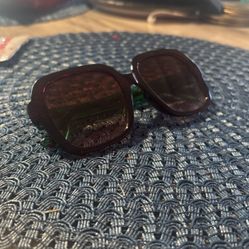 Women’s Gucci Sunglasses