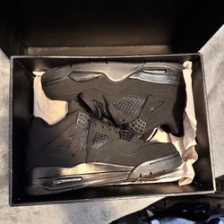 Jordan 4 Black Cat’s