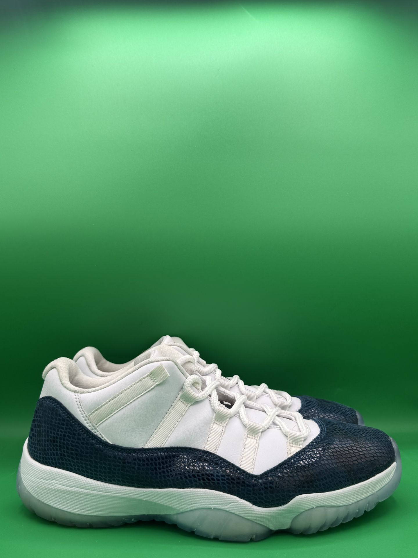 Air Jordan 11 Low “Navy Snakeskin” Size 12 No Box