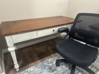 Large Computer Desk And Chair