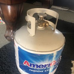 2 Propane Tanks  Both 1/8 Full **SOLD AS PAIR for $49 For Both (only 24 Each This Way)👍🏼 Save $ Buying Here 👌🏼 Must come to me in Huntington Beach