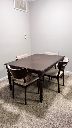 Wood Dining Table Set – Barely Used | $200