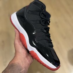 Jordan 11 Retro Playoffs Bred 2019 Sz 11