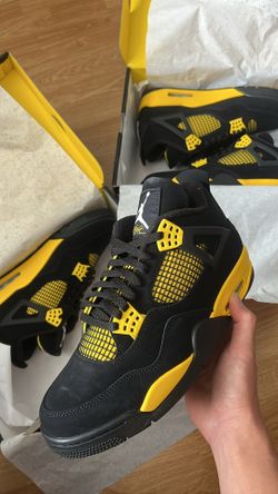 Jordan 4 Thunder
