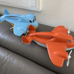 Green Toys Planes