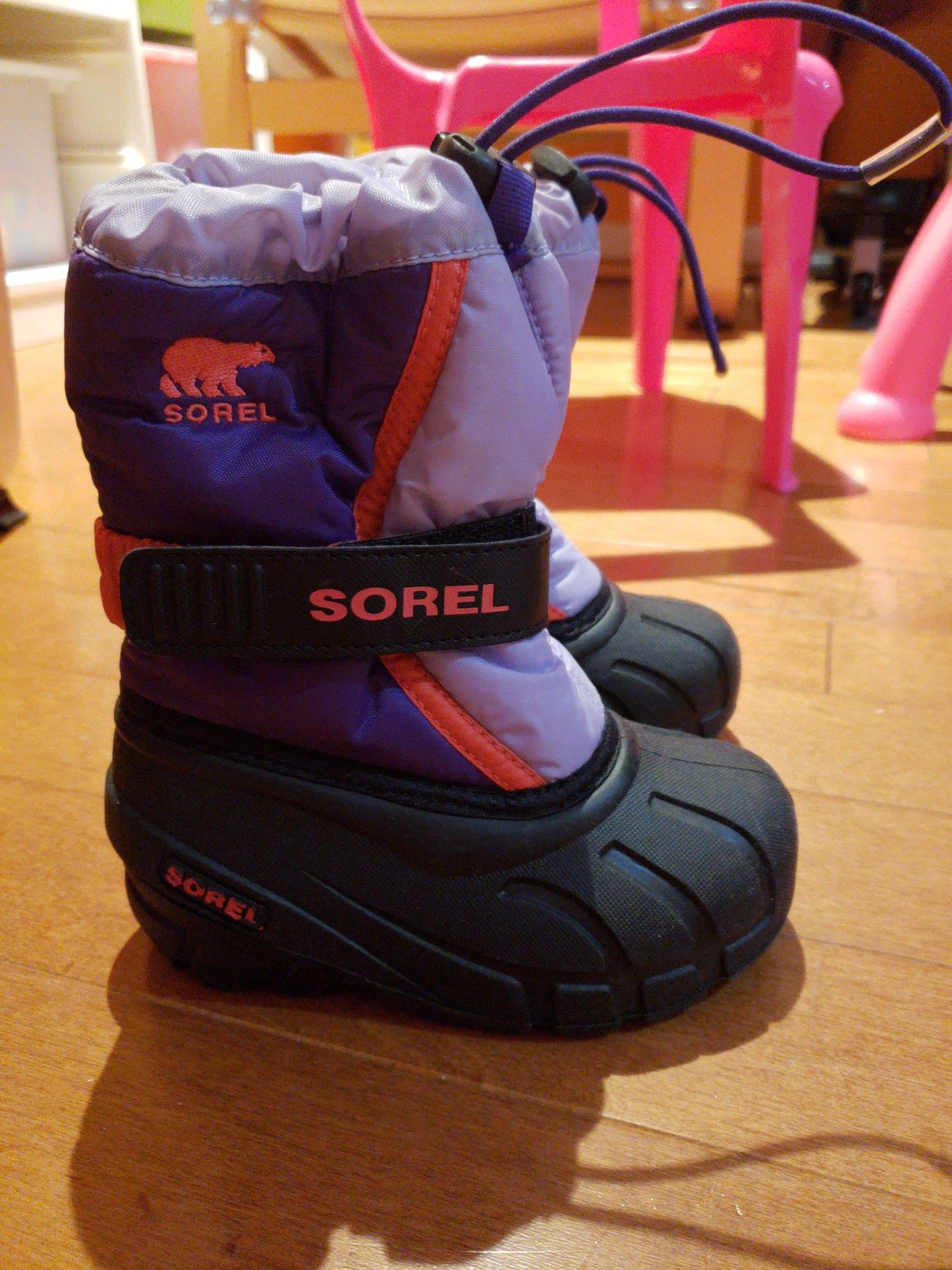 Sorel Kid size 9 snow boots