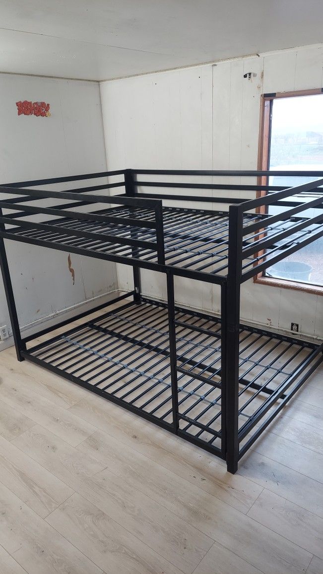 Full Low Bunk Beds NO MATTRESS 