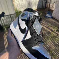 Jordan 1 Silver Toe 