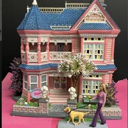 2002 Porcelain Lighted Barbie Dream Doll House