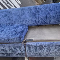 Blue Vintage Queen Sized Sofa Bed 
