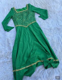 Women’s Fiona costume