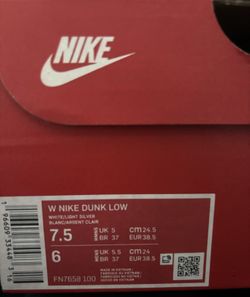 Nike Women’s Dunk