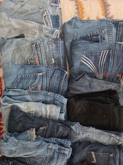 Lot of 27 Jeans