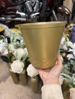 Gold Beverage Buckets